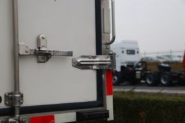 杰豹&nbsp;冷藏车上装图片