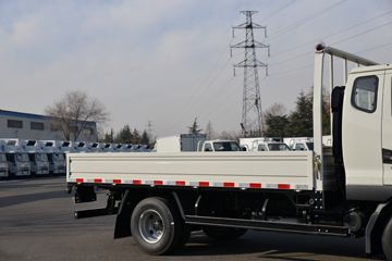 ���� ˧��E���� 130���� 4X2 3.89���Ű������Ῠ(����)ͼƬ
