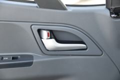 江淮 帅铃E中体 150马力 4X2 4.03米冷藏车(HFC5045XLCP32K2C7S)