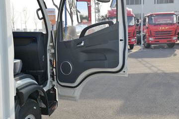 ���� ����V6 150���� 4.15�׵�����ʽ�Ῠ(����)ͼƬ