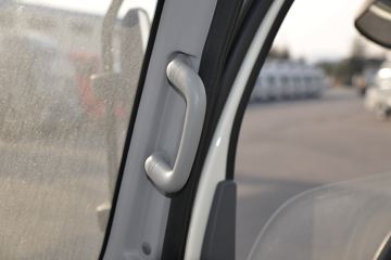 ���� ����V6 150���� 4.15�׵�����ʽ�Ῠ(����)ͼƬ