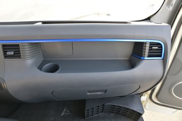 ���� ����V6 150���� 4.15�׵�����ʽ�Ῠ(����)ͼƬ