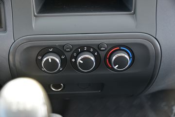 ���� ����V6 150���� 4.15�׵�����ʽ�Ῠ(����)ͼƬ