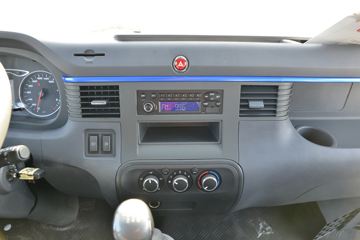 ���� ����V6 150���� 4.15�׵�����ʽ�Ῠ(����)ͼƬ