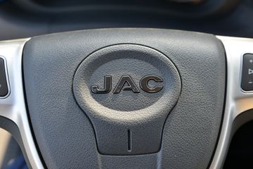 ���� ����V6 150���� 4.15�׵�����ʽ�Ῠ(����)ͼƬ