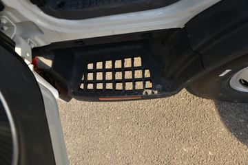 ���� ����V6 150���� 4.15�׵�����ʽ�Ῠ(����)ͼƬ
