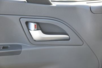 ���� ����V6 150���� 4.15�׵�����ʽ�Ῠ(����)ͼƬ