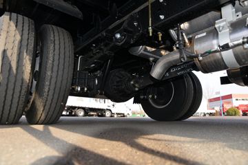 ���� ����V6 150���� 4.15�׵�����ʽ�Ῠ(����)ͼƬ