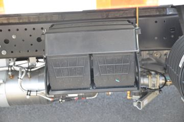 ���� ����V6 150���� 4.15�׵�����ʽ�Ῠ(����)ͼƬ