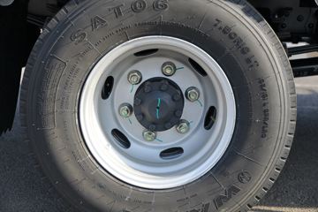 ���� ����V6 150���� 4.15�׵�����ʽ�Ῠ(����)ͼƬ