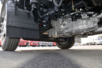 ���� ����V6 150���� 4.15�׵�����ʽ�Ῠ(����)ͼƬ