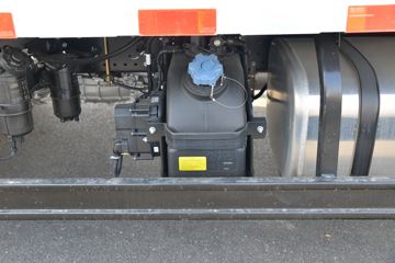 ���� ����V6 150���� 4.15�׵�����ʽ�Ῠ(����)ͼƬ