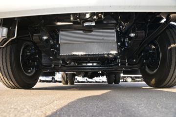 ���� ����V6 150���� 4.15�׵�����ʽ�Ῠ(����)ͼƬ
