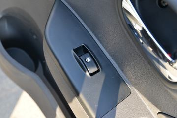 ���� ����G3 95���� 4X2 2.8����ж��(����)ͼƬ