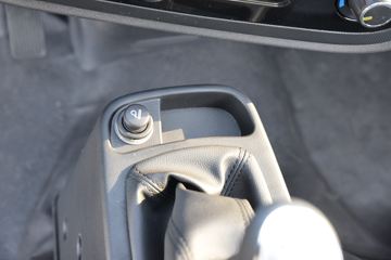 ���� ����G3 95���� 4X2 2.8����ж��(����)ͼƬ