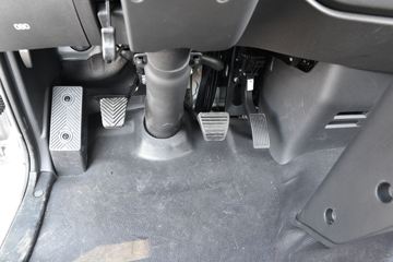 ���� ����G3 95���� 4X2 2.8����ж��(����)ͼƬ