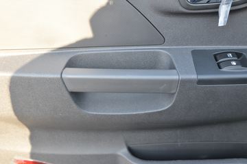 ���� ����G3 95���� 4X2 2.8����ж��(����)ͼƬ