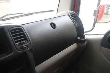 ���� ������D6 ���ܰ� 140���� 4.2�׵�����ʽ�Ῠ(����)ͼƬ