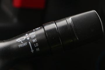 ���� ������D6 ���ܰ� 140���� 4.2�׵�����ʽ�Ῠ(����)ͼƬ