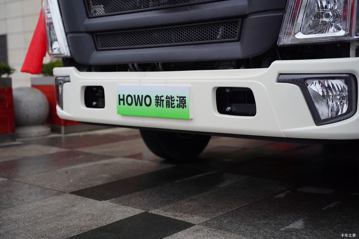 йHOWO  4.5T 4.15׵Ŵ綯ʽῨ(ZZ5047XXYG3314Z144BEV)81.14kWh
