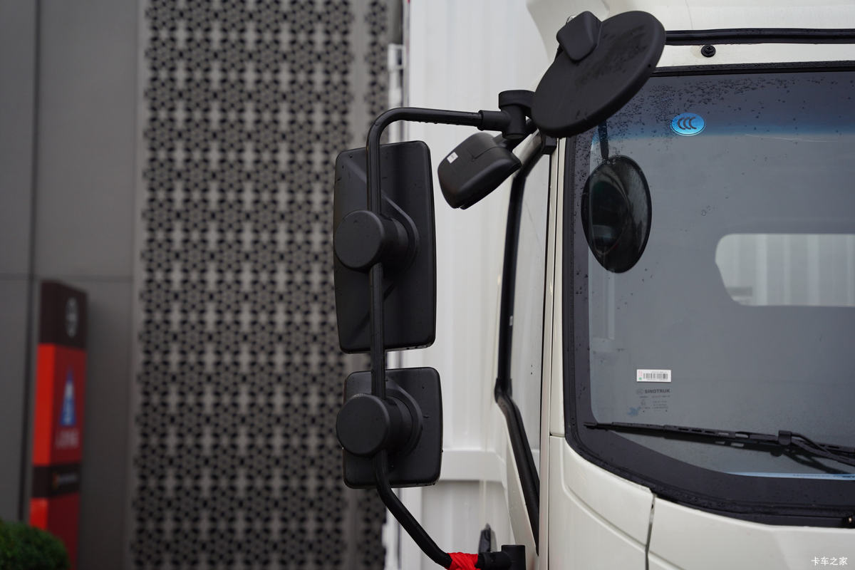 йHOWO  4.5T 4.15׵Ŵ綯ʽῨ(ZZ5047XXYG3314Z144BEV)81.14kWh