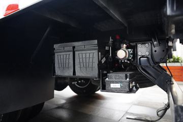 �й�����HOWO ���� 4.5T 4.15�׵��Ŵ��綯��ʽ�Ῠ81.14kWhͼƬ