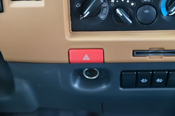 ���� ����A8 150���� 4.12�׵�����ʽ�Ῠ(����)ͼƬ