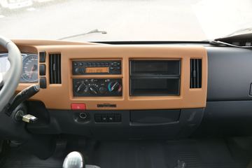 ���� ����A8 150���� 4.12�׵�����ʽ�Ῠ(����)ͼƬ