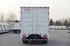 江淮 骏铃V6 163马力 4.15米单排厢式轻卡(国六)(HFC5128XXYP31K1C7S)