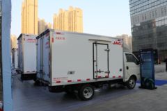 江淮 恺达X6 冰博士130马力 3.5米冷藏车(国六)(HFC5036XLCPV3E2B4S)