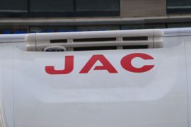 骏铃V6&nbsp;冷藏车外观图片