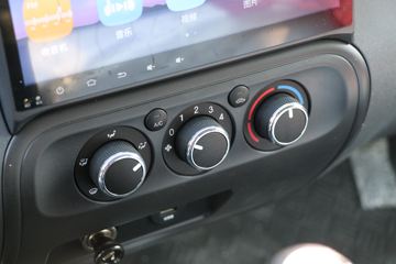 ���� ����V6 ����ʿ 159���� 4X2 4.015����س�(����)(HFC5048XLCP31K5C7S)ͼƬ