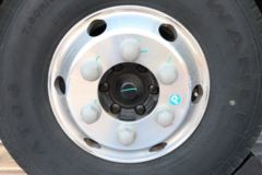 江淮 骏铃V6 冰博士 159马力 4X2 4.015米冷藏车(国六)(HFC5048XLCP31K5C7S)