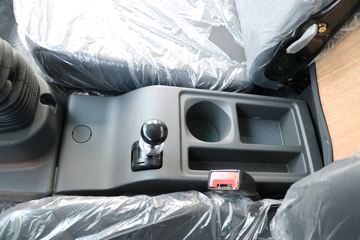 ���� ����J6 ����ʿ 160���� 4X2 4.03����س�(����)(HFC5043XLCP21K1C7S-1)ͼƬ