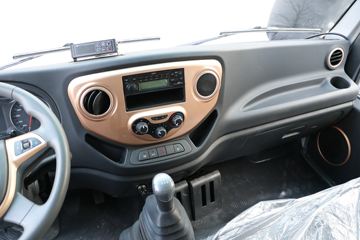 ���� ����J6 ����ʿ 160���� 4X2 4.03����س�(����)(HFC5043XLCP21K1C7S-1)ͼƬ