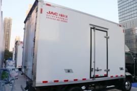 康铃J6&nbsp;冷藏车上装图片