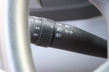 ���� ˧��Q6 ����ʿ 160���� 4X2 4.015����س�(����)ͼƬ