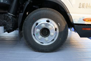���� ˧��Q6 ����ʿ 160���� 4X2 4.015����س�(����)ͼƬ