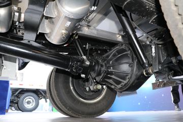 ���� ˧��Q6 ����ʿ 160���� 4X2 4.015����س�(����)ͼƬ