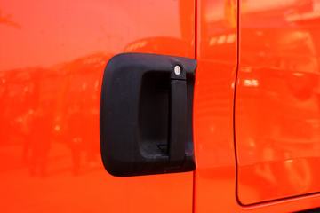 �й����� HOWO TX 250���� 4X2 9.6��AMT�Զ�����ʽ�ػ���(����)(ZZ5187XXYN711GF1)ͼƬ