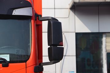 �й����� HOWO TX 250���� 4X2 9.6��AMT�Զ�����ʽ�ػ���(����)(ZZ5187XXYN711GF1)ͼƬ