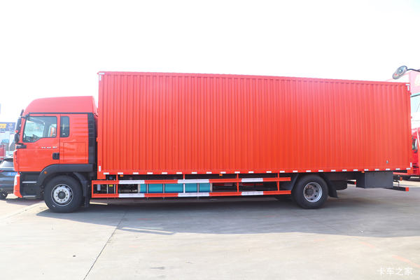 优惠1万 上海HOWO TX载货车火热促销中