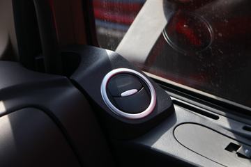 �й����� HOWO TX 250���� 4X2 9.6��AMT�Զ�����ʽ�ػ���(����)(ZZ5187XXYN711GF1)ͼƬ