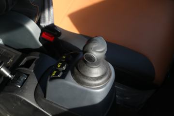 �й����� HOWO TX 250���� 4X2 9.6��AMT�Զ�����ʽ�ػ���(����)(ZZ5187XXYN711GF1)ͼƬ