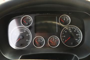 �й����� HOWO TX 250���� 4X2 9.6��AMT�Զ�����ʽ�ػ���(����)(ZZ5187XXYN711GF1)ͼƬ