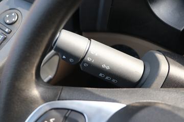 �й����� HOWO TX 250���� 4X2 9.6��AMT�Զ�����ʽ�ػ���(����)(ZZ5187XXYN711GF1)ͼƬ