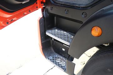 �й����� HOWO TX 250���� 4X2 9.6��AMT�Զ�����ʽ�ػ���(����)(ZZ5187XXYN711GF1)ͼƬ