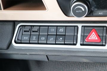 �й����� HOWO TH7�ؿ� 480���� 6X4 ǣ����(����)(12��)(ZZ4257W324HF1B)ͼƬ