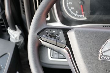 �й����� HOWO TH7�ؿ� 480���� 6X4 ǣ����(����)(12��)(ZZ4257W324HF1B)ͼƬ