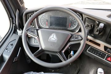 �й����� HOWO TH7�ؿ� 480���� 6X4 ǣ����(����)(12��)(ZZ4257W324HF1B)ͼƬ